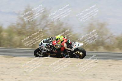 media/Apr-20-2025-CVMA (Sun) [[39090e8767]]/Race 9-Formula LW Twins Shootout/